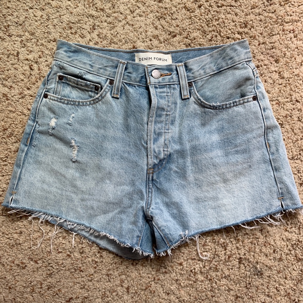NWOT Arotzia Denim Forum Shorts